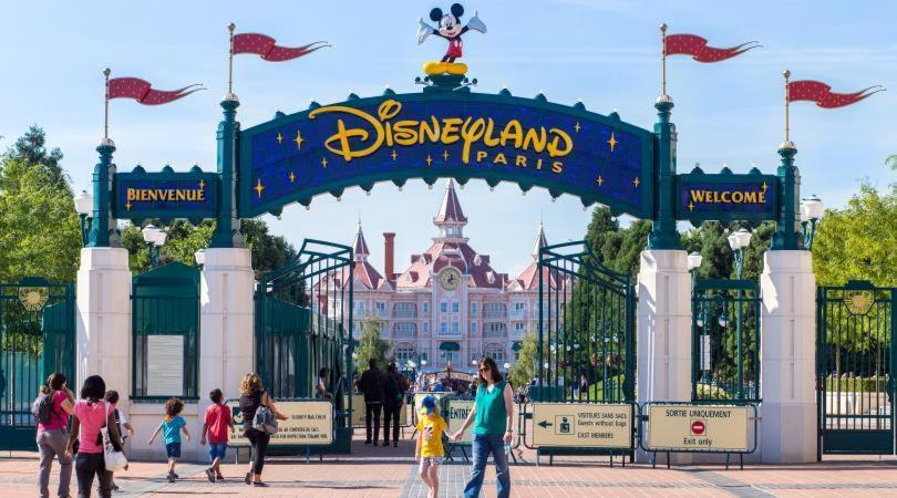 Superbe Villa Au Pied De Disneyland Et Val D'Europe Serris Exterior photo